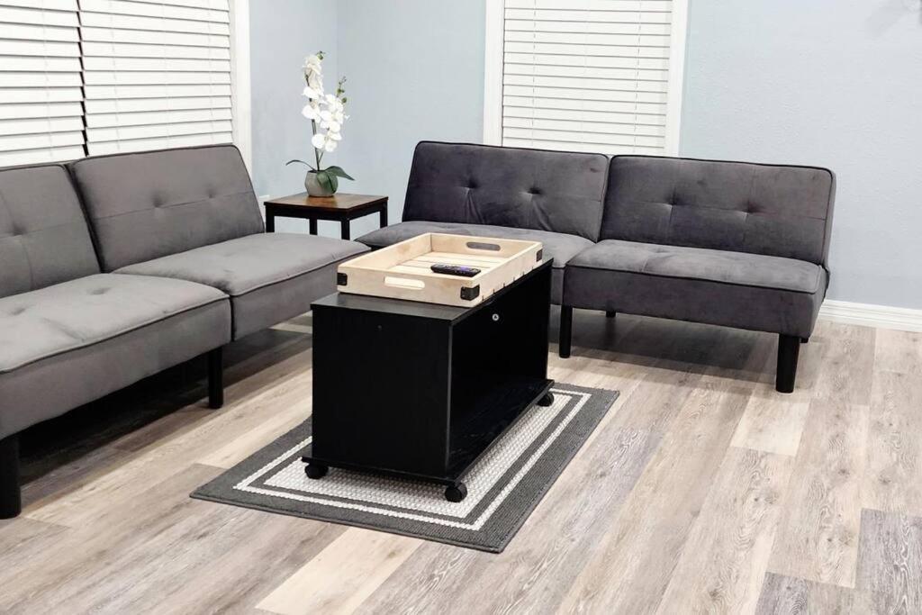 Studio Grande Lakeland Bagian luar foto